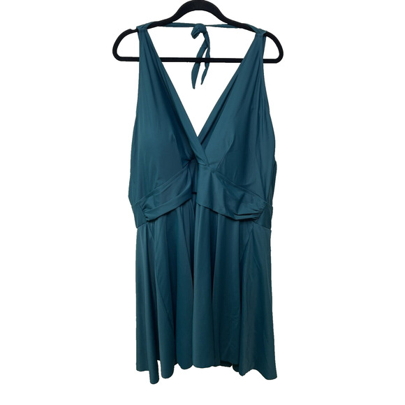 BloomChic 30 Swim Dress Bathing Suit Turquois Halter Top Adjustable Strap NWT - Picture 1 of 12